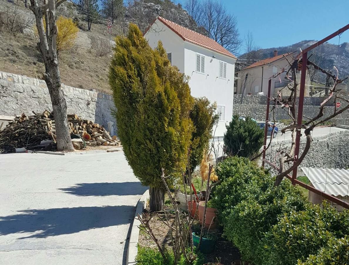 Апартаменты Njeguši Apartman 1 Цетине-13